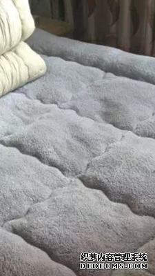 揭秘靠艺羊羔绒床垫怎么样,质量好不好呢?求助 